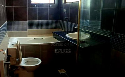 3bdrm Apartment in Nyali for sale - Image 5