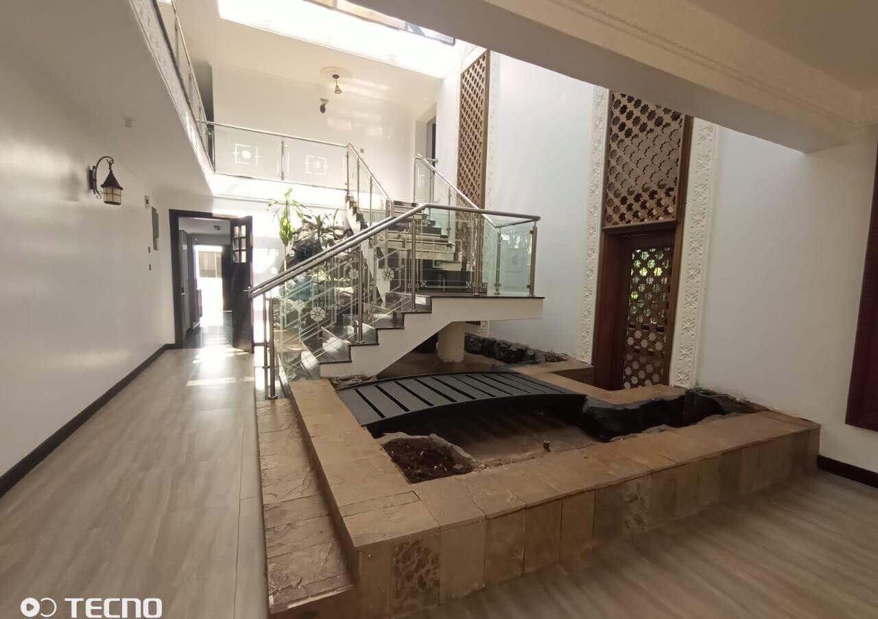 Half Acre 6BR Haven at KSh 520K