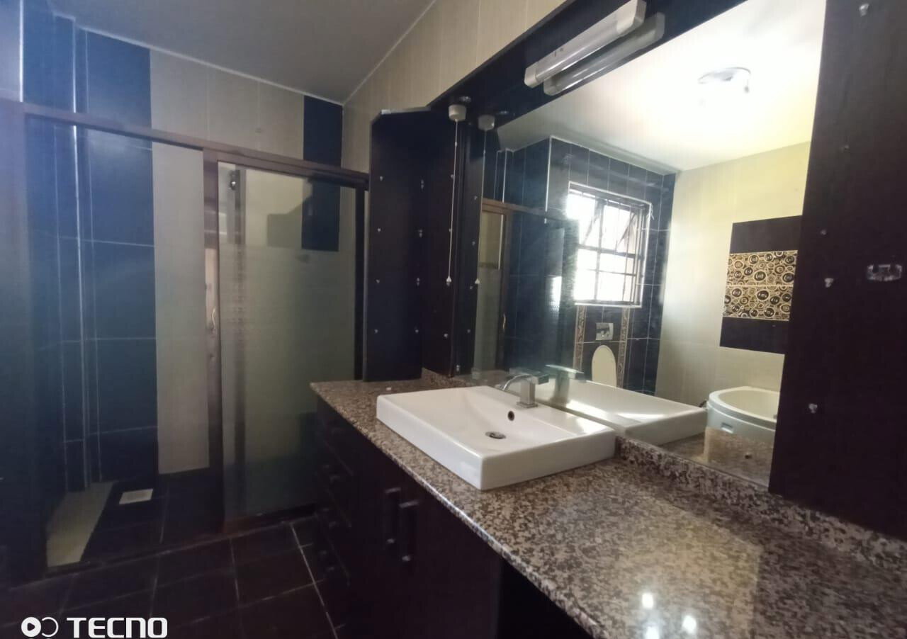 Half Acre 6BR Haven at KSh 520K