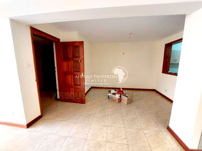 3bdrm Apartment in Parkland, Parklands/Highridge for rent - Image 3