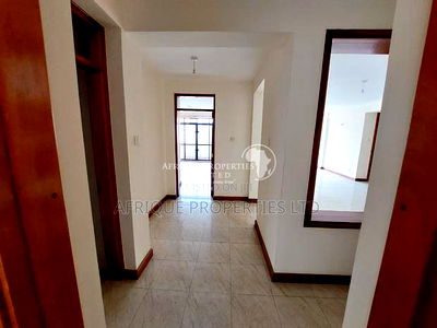 3bdrm Apartment in Parkland, Parklands/Highridge for rent - Image 9