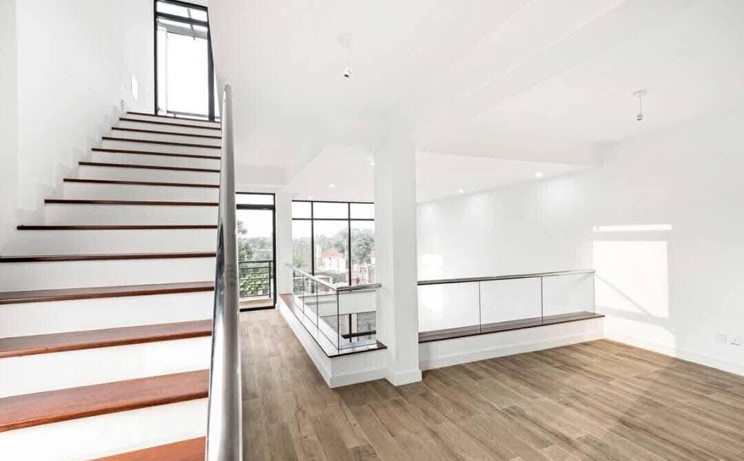4BR All-Ensuite Townhouse with Valley Views & DSQ - Loresho