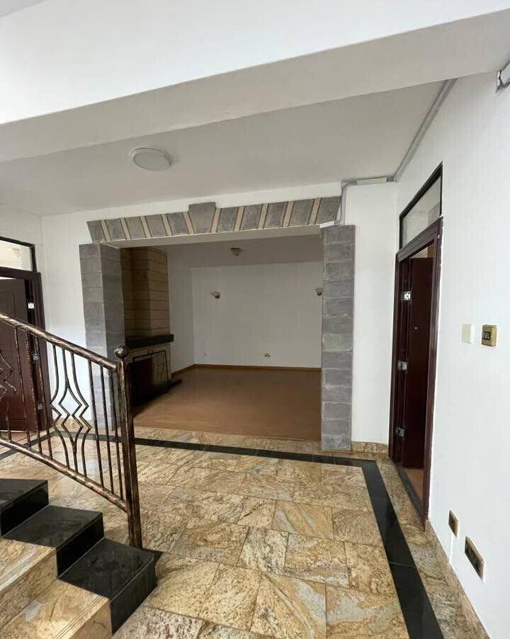 0.16 Acre 5BR Haven at KSh 350K