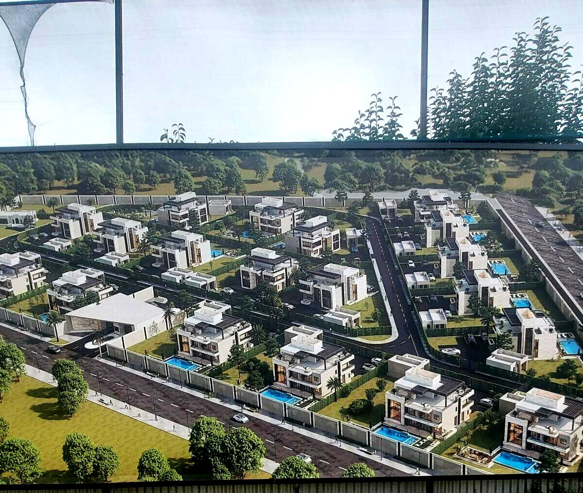 5-Ensuite Townhouse with Heated Pool & Rooftop Deck – Hardy, Karen
