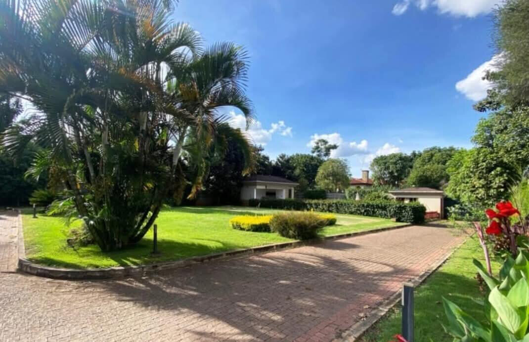 Ambassadorial 5BR Home on 0.75 Acre with Temple & Gym - Runda