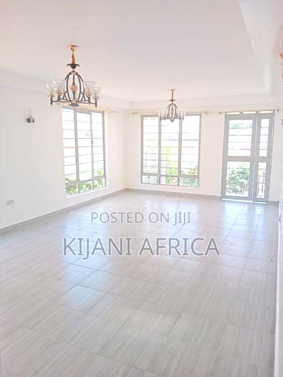 4bdrm Bungalow in Joska for sale - Image 10