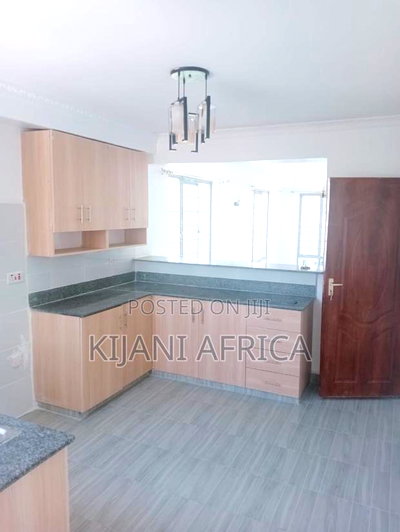 4bdrm Bungalow in Joska for sale - Image 5