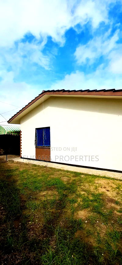 2bdrm Bungalow in Bamburi for sale - Image 1