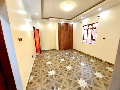 5bdrm Mansion in Membley for rent - Image 7