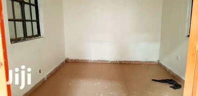 9000sq Feet Godown to Let Along Enterprise Road - Image 3