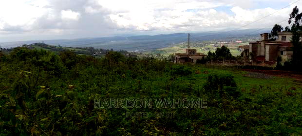 5 Acres Fronting Tarmarc for Sale in Ngong, Maragara Road.