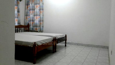 5bdrm House in Kizingo for sale - Image 10