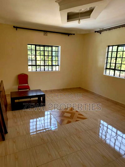 3bdrm Maisonette in Matasia for rent - Image 9