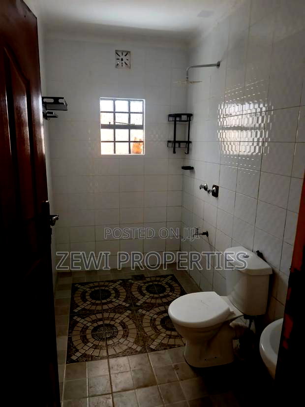 3bdrm Maisonette in Matasia for rent