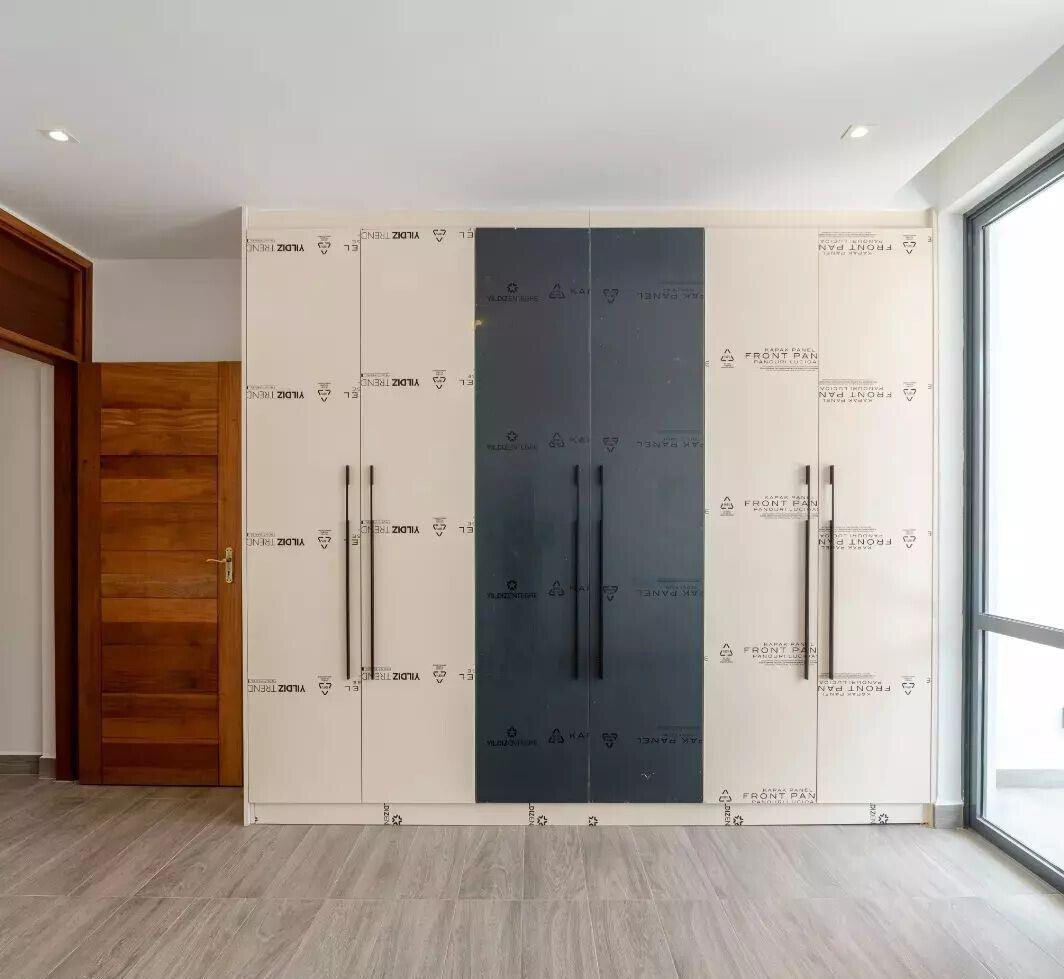 Ultra-Modern 5-Bed Townhouse in Luxury Gated Community - Lavington