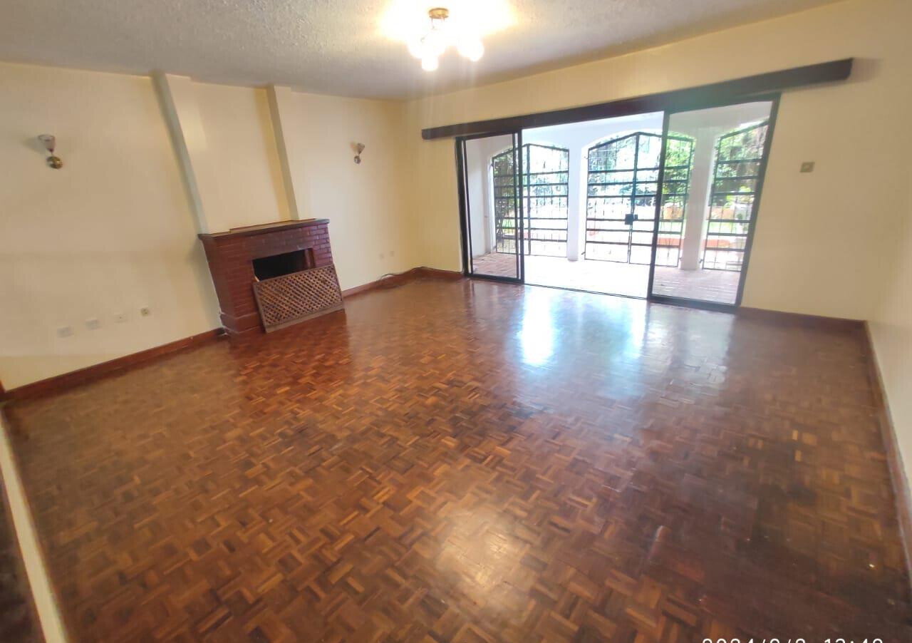4BR Townhouse with Private Garden & Fireplace in Quiet Kilimani Court