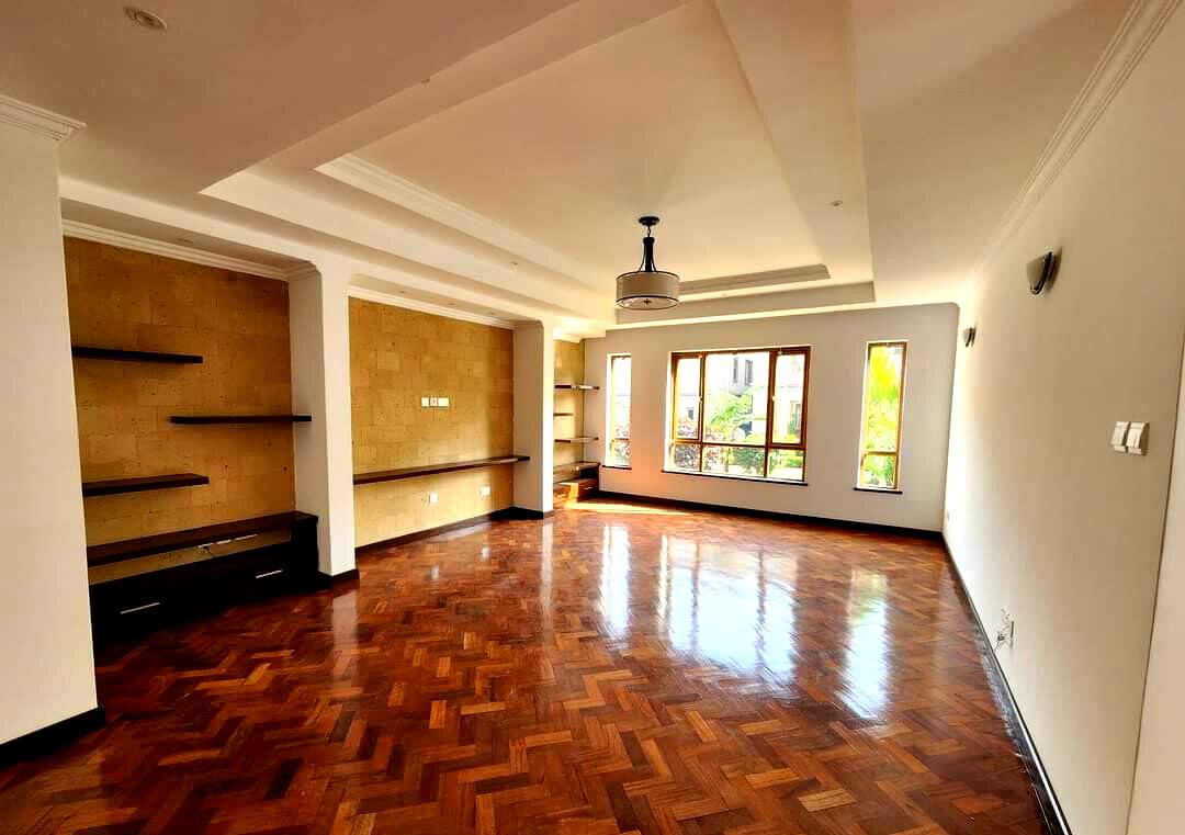 Newly Built 5-Bed Townhouse with Wooden Floors - Lavington