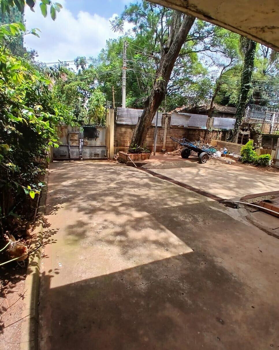 Quarter Acre 4BR Maisonette