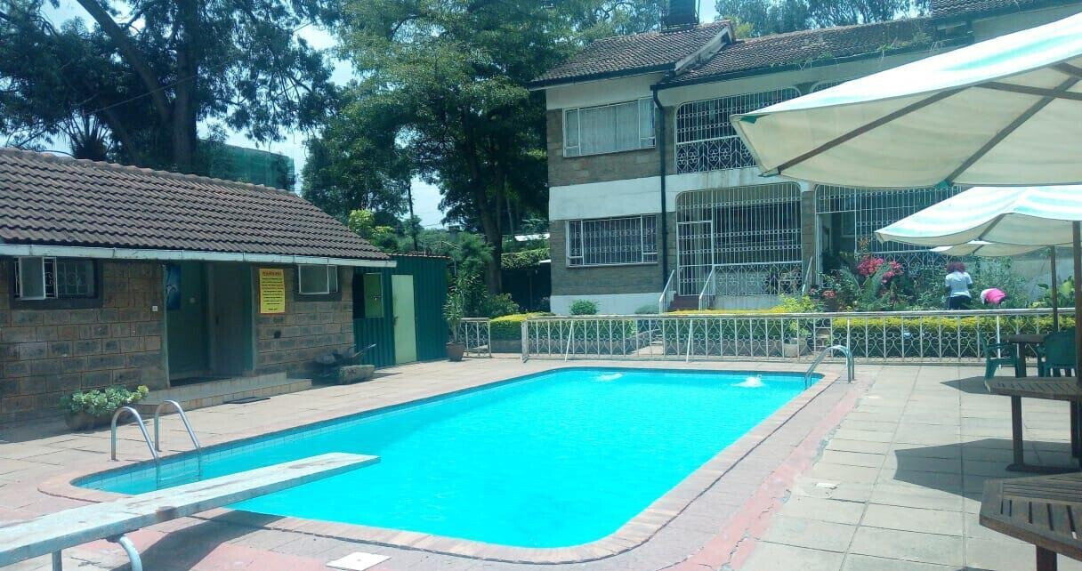 3 En-Suite Townhouse with Private Garden & Pool Access - Kilimani