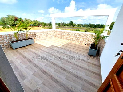 3bdrm Mansion in Mtwapa for sale - Image 12