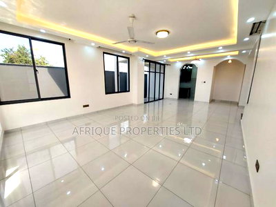 3bdrm Mansion in Mtwapa for sale - Image 6