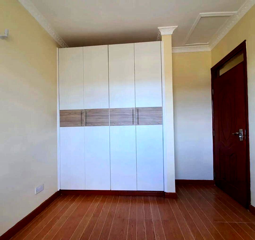 3BR Townhouse with DSQ & Backyard Garden - Kitengela