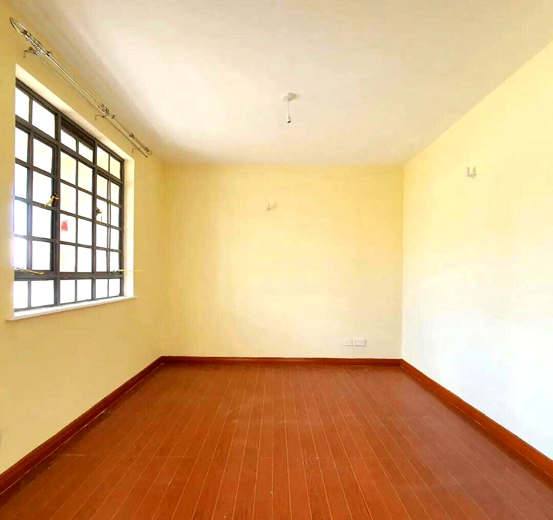 3BR Townhouse with DSQ & Backyard Garden - Kitengela