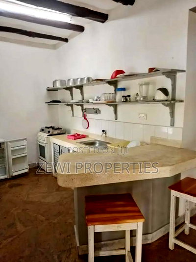 Furnished 2bdrm Apartment in Beach Road, Ukunda for sale - Image 5