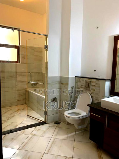 3bdrm Apartment in Nyali for rent - Image 9