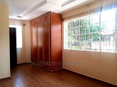 3bdrm Bungalow in Karen for Rent - Image 7