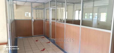 Grade a 20,000 SQFT Godown to Let - Image 3