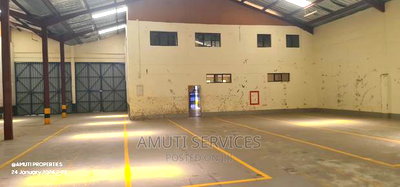 Grade a 20,000 SQFT Godown to Let - Image 4