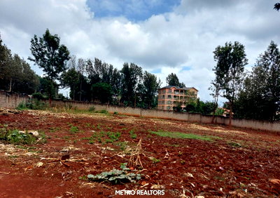 3/4 Acre Plot in Thindigua
