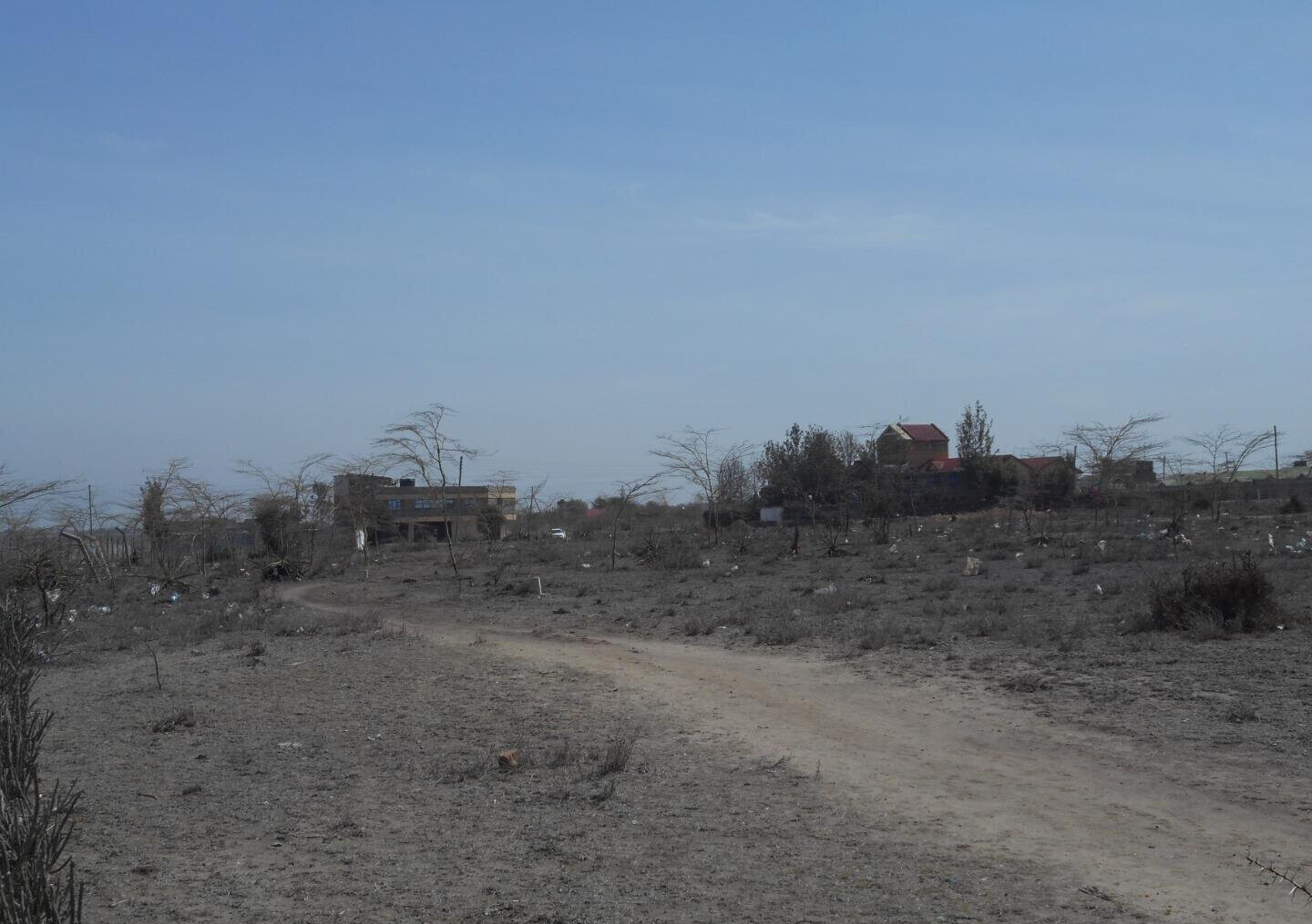 Quarter Acre Garden Plot with Parking - Lukenya