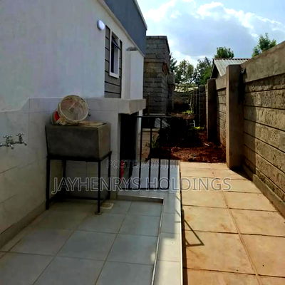 3bdrm Bungalow in Mugutha, Ruiru for sale - Image 10