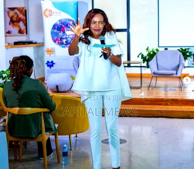 Very Pretty Offices in a Nice Clean Area-You Can Book Now - Image 4