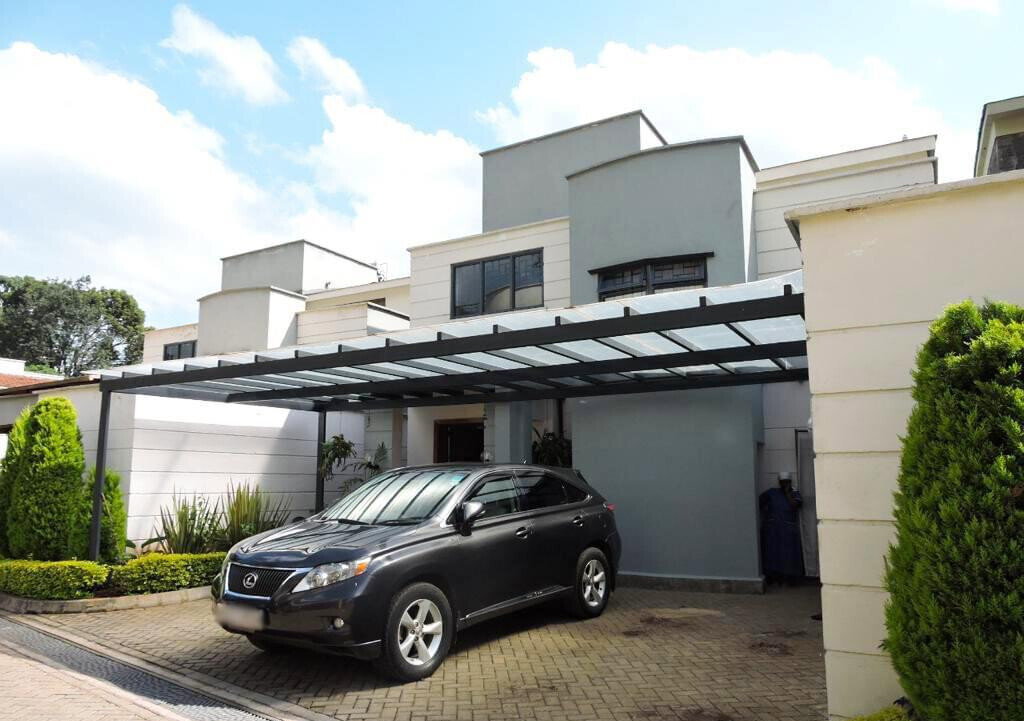 5-Ensuite Townhouse with DSQ & Gazebo - Spring Valley