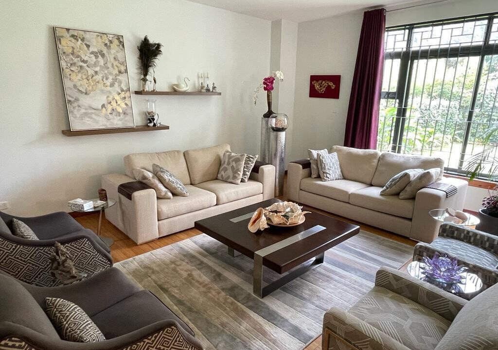 5-Ensuite Townhouse with DSQ & Gazebo - Spring Valley