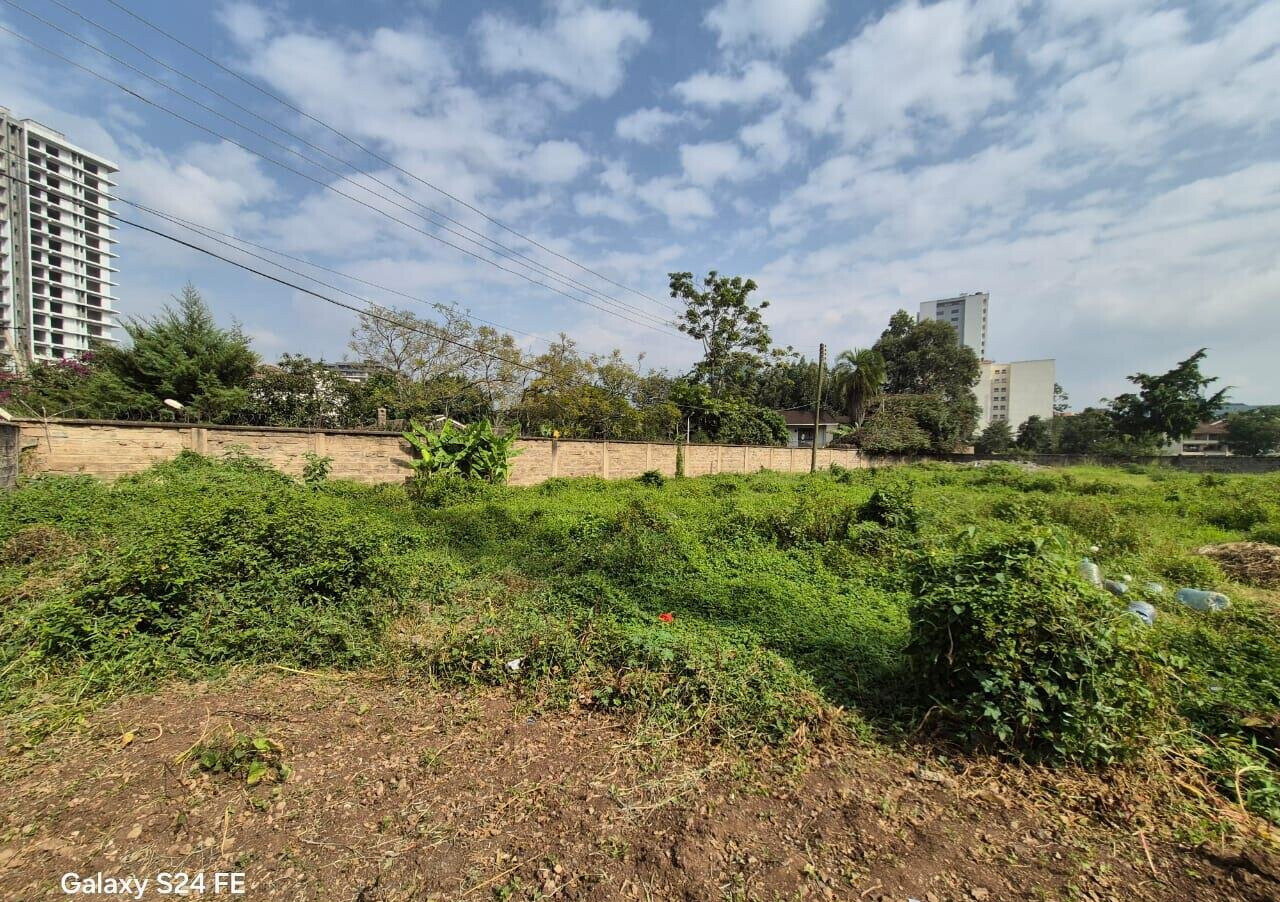 Corner Plot in Westlands at KSh 350M