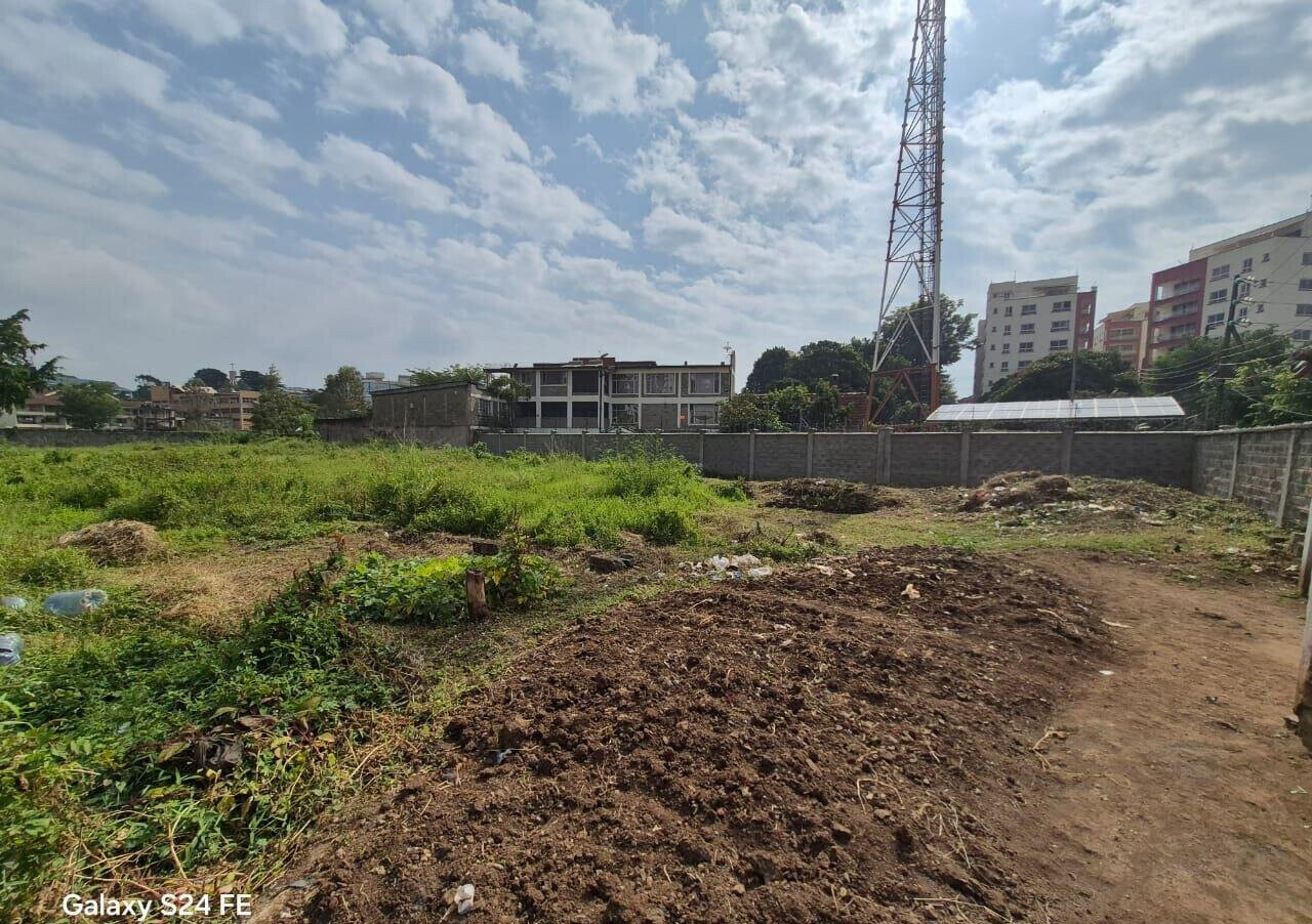 Corner Plot in Westlands at KSh 350M