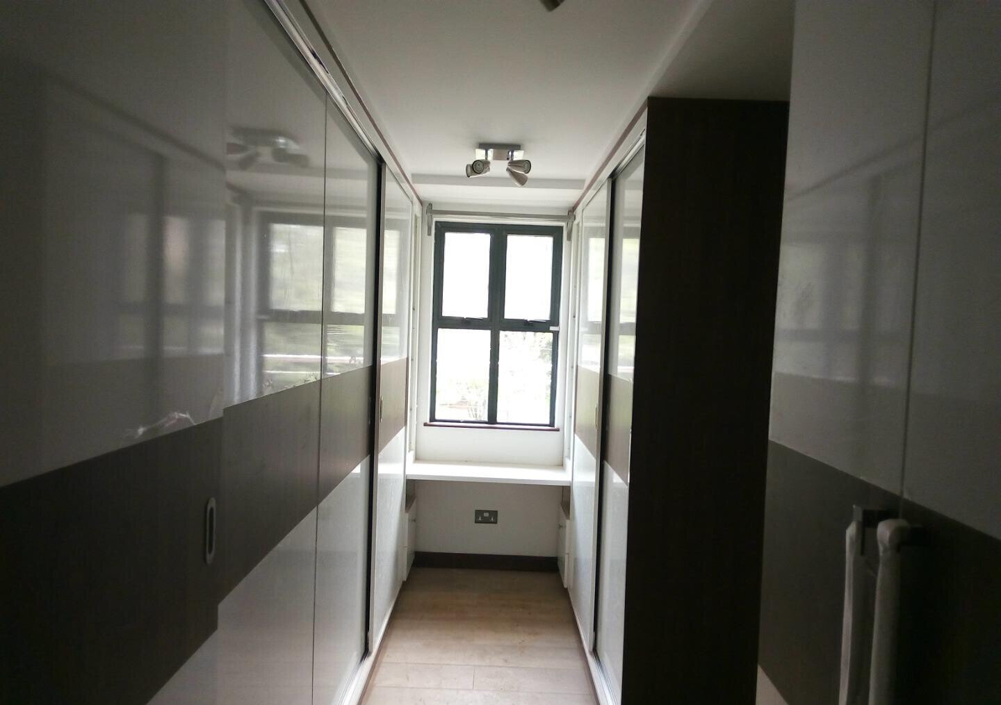 5-Ensuite Townhouse with Fireplace & Pool - Lavington Maziwa