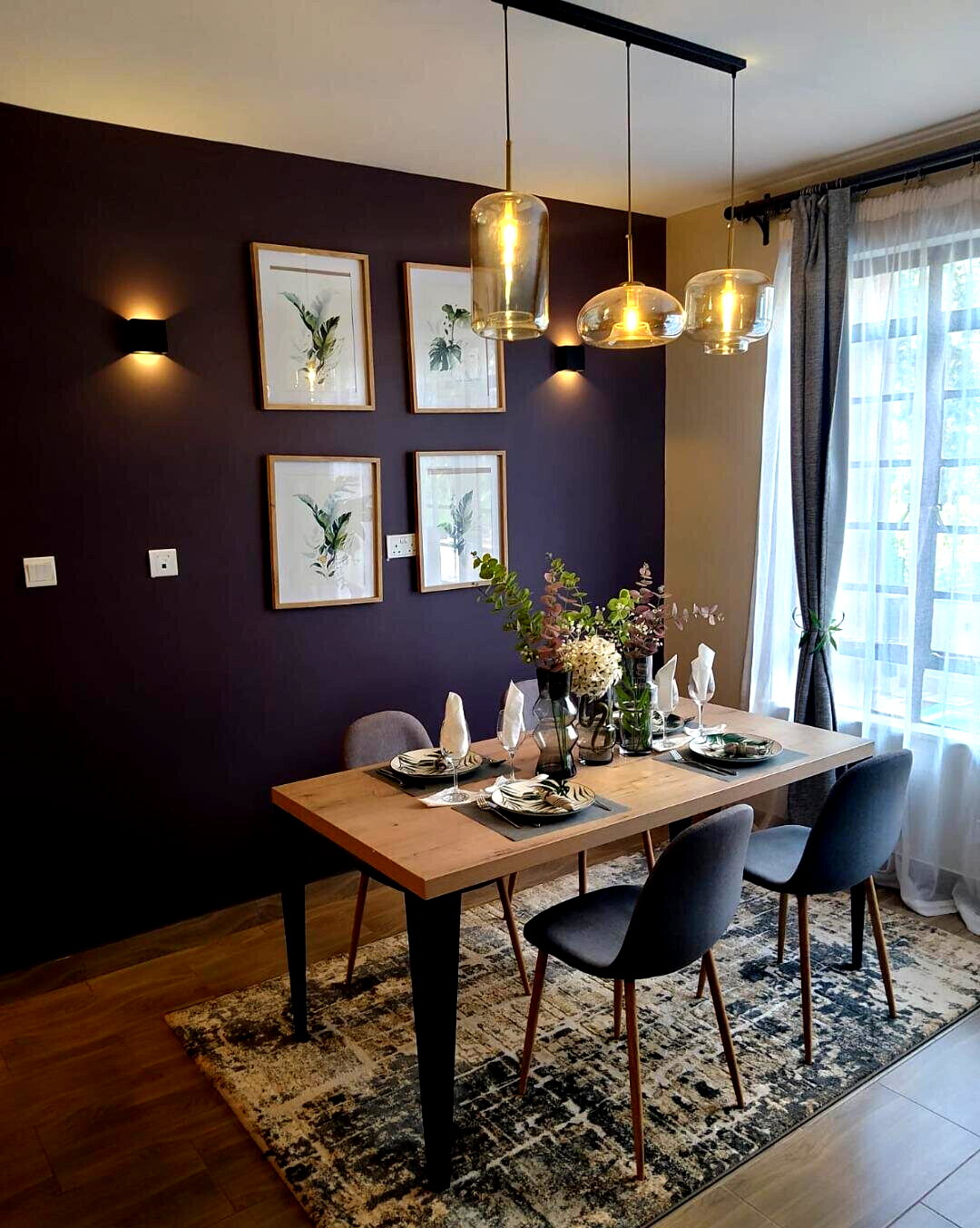 4BR All-Ensuite Townhouse with DSQ & Private Gate - Kamakis