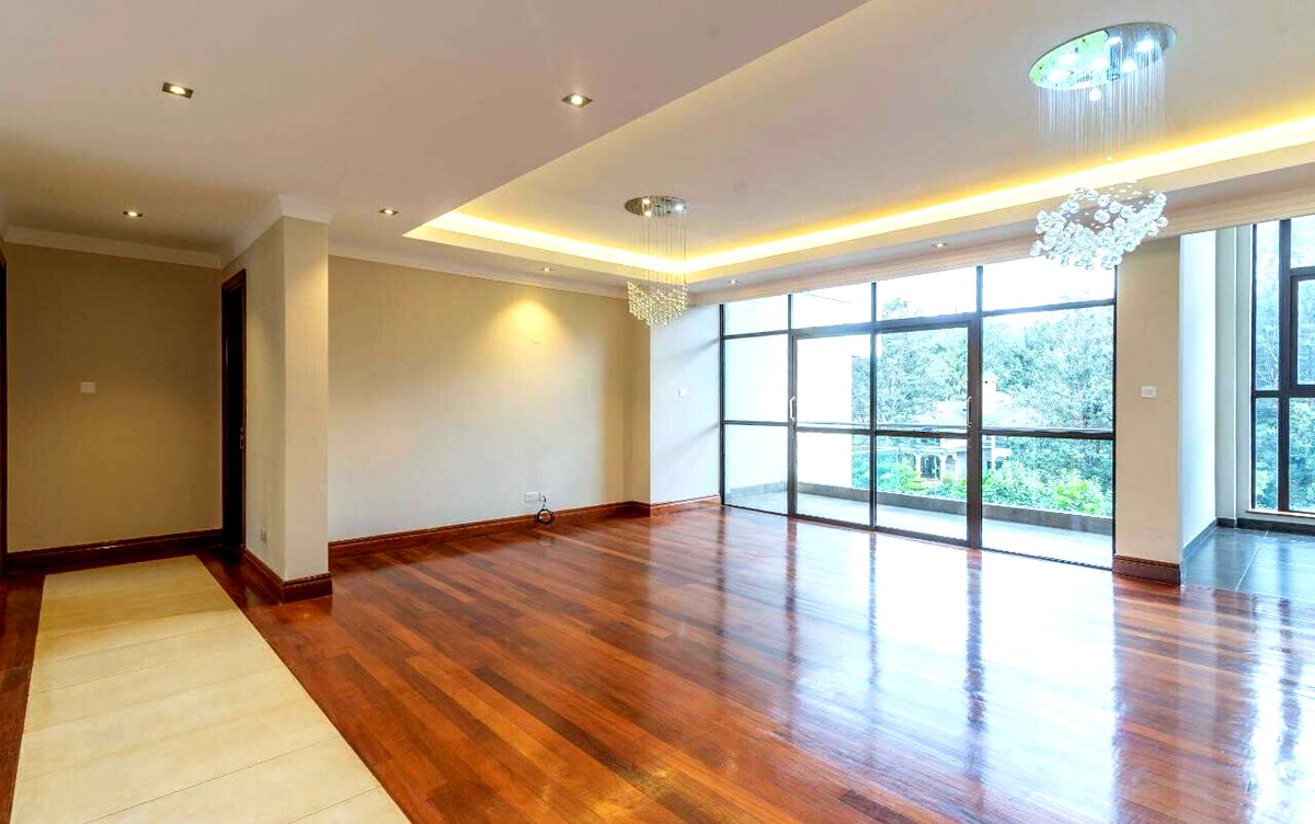 5-Ensuite Townhouse with Private Pool & Jacuzzi – Karen
