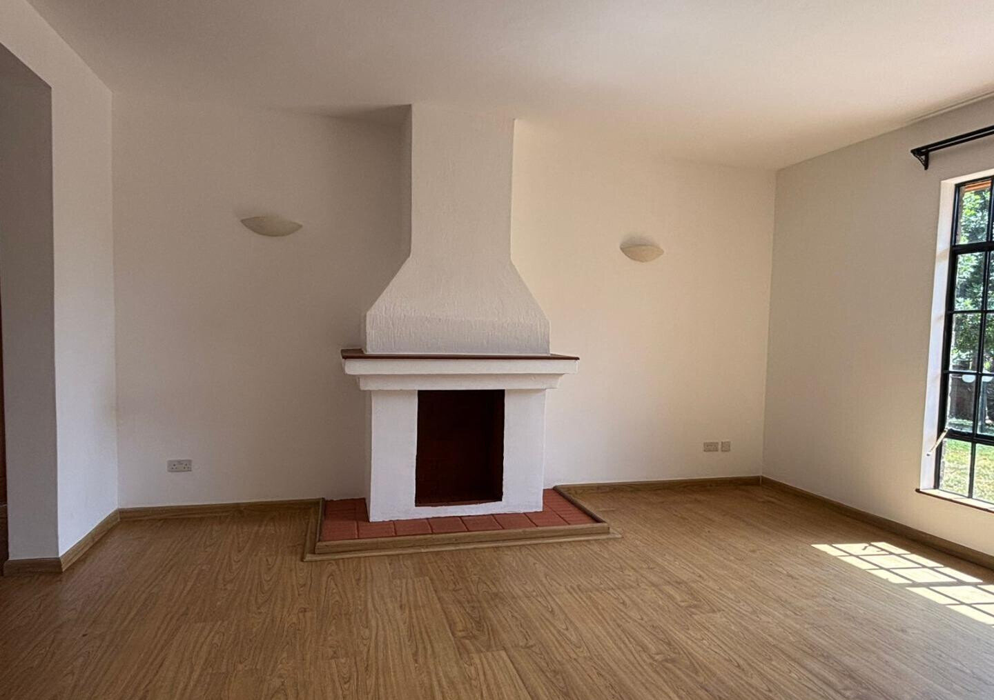 Luxury 4BR Garden Home at KSh 370K