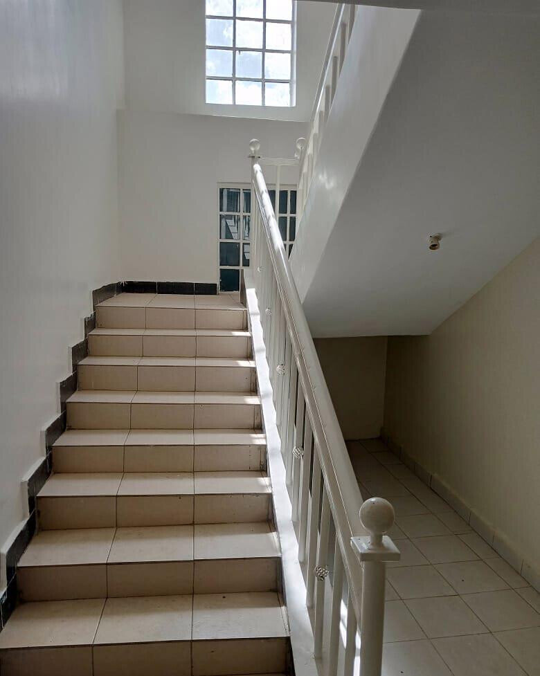 4BR Maisonette on 1/8 Acre Near Creflo Gardens - Kitengela