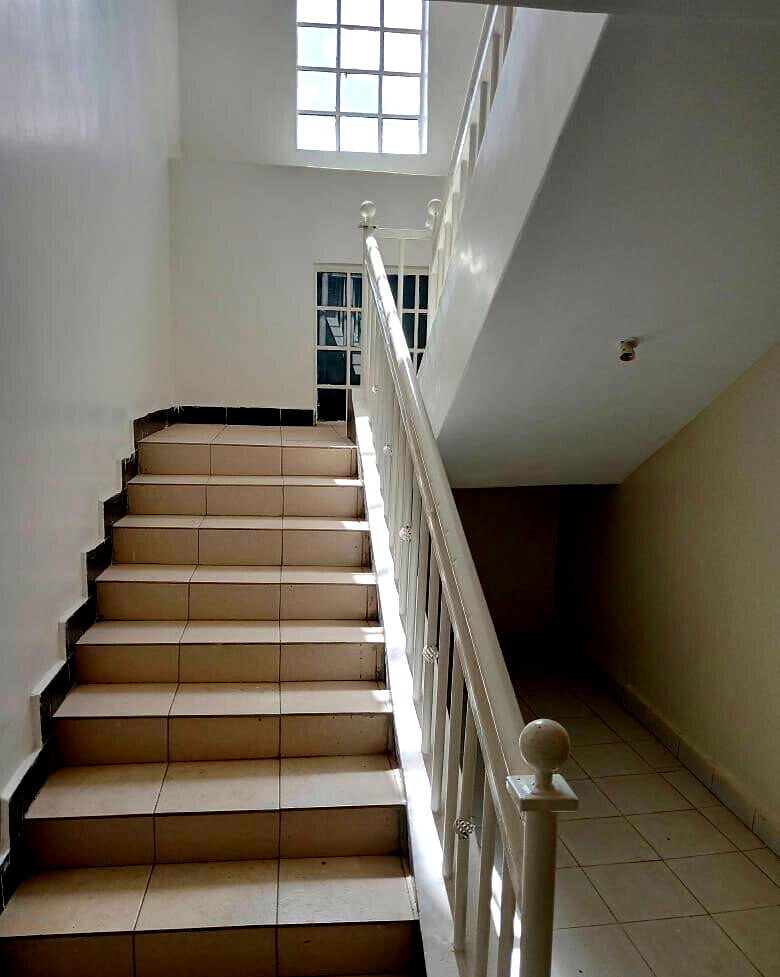 4BR Maisonette on 1/8 Acre Near Creflo Gardens - Kitengela