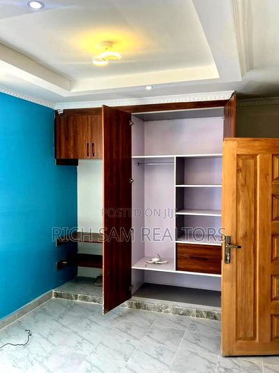 4bdrm House in Ngata, Nakuru Town West for sale - Image 7