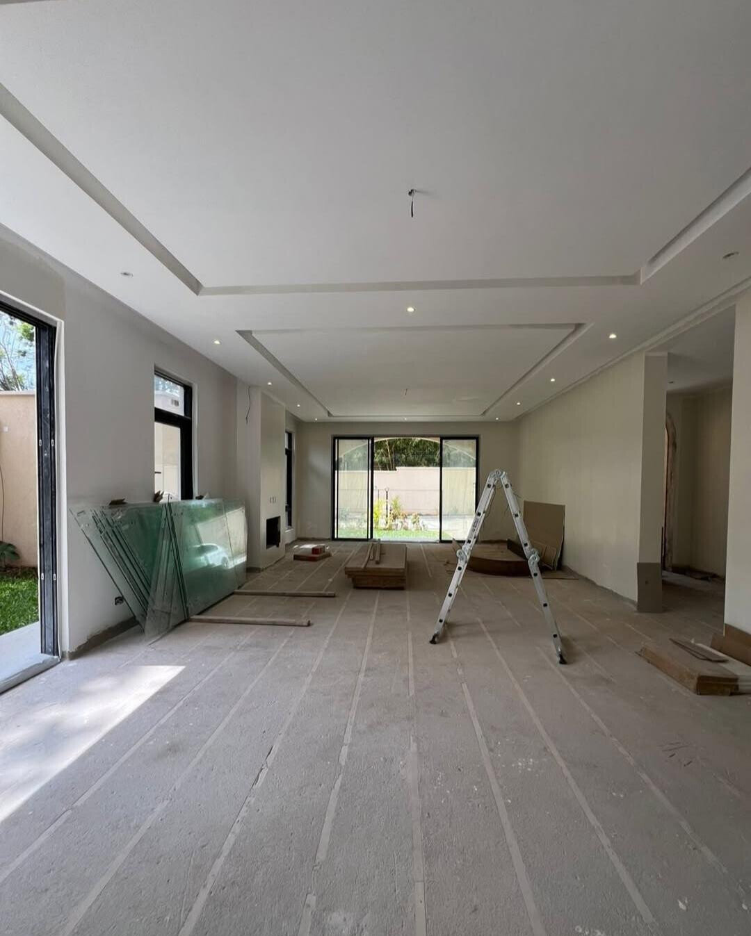 6-Ensuite Villa with Two Kitchens & Office - Lavington