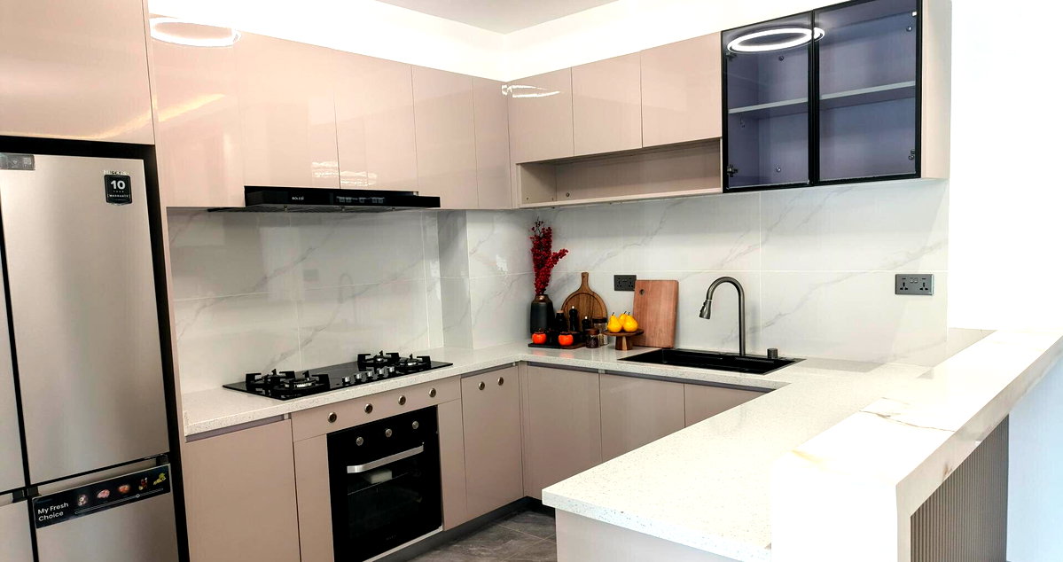 1BR En-Suite with Pool & Gym Access - Kilimani
