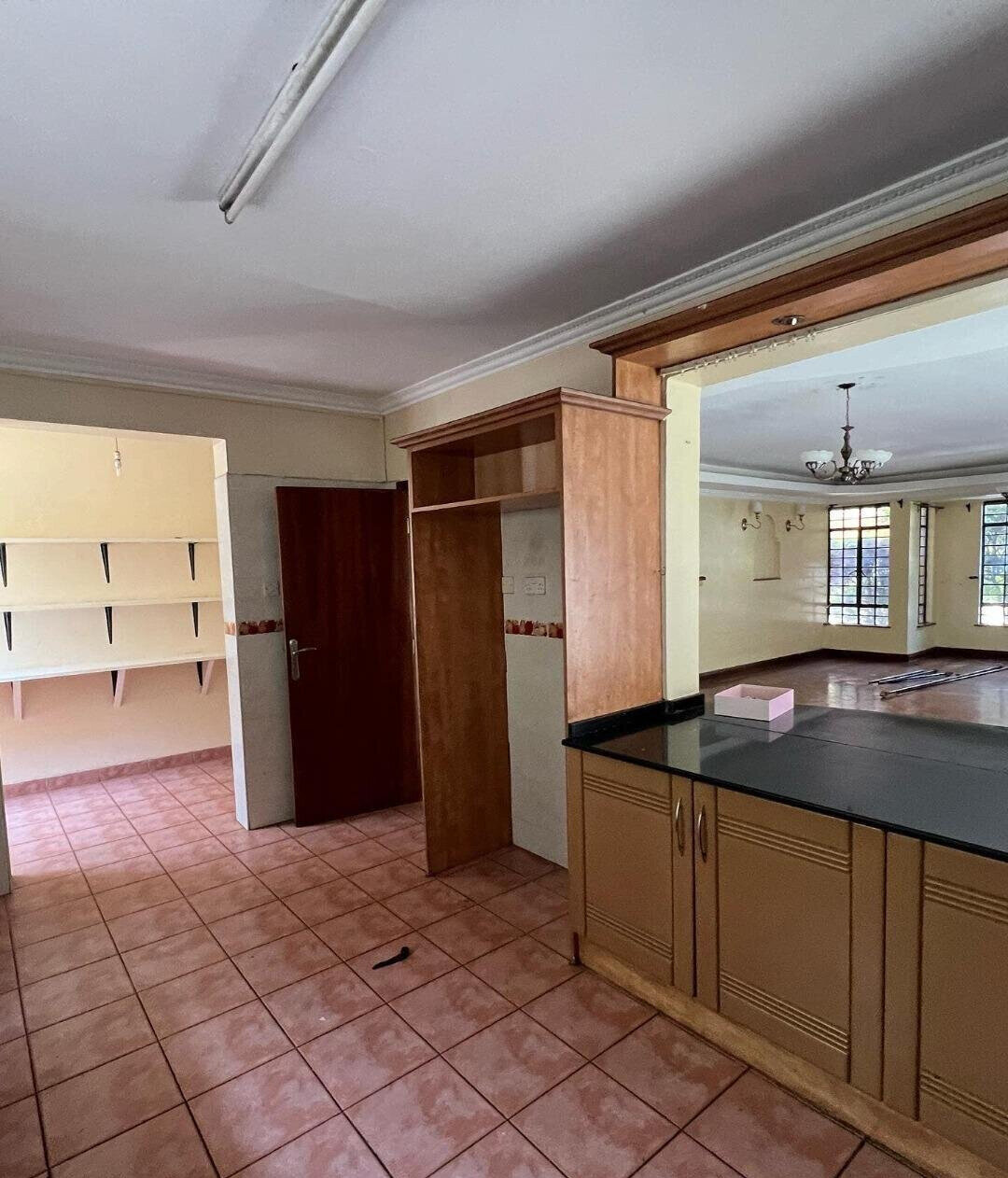5-Ensuite Townhouse with Pool & Family Room - Lavington